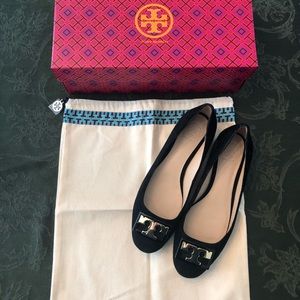 Tory Burch Gigi Suede Pump-Royal Suede Black Sz 6